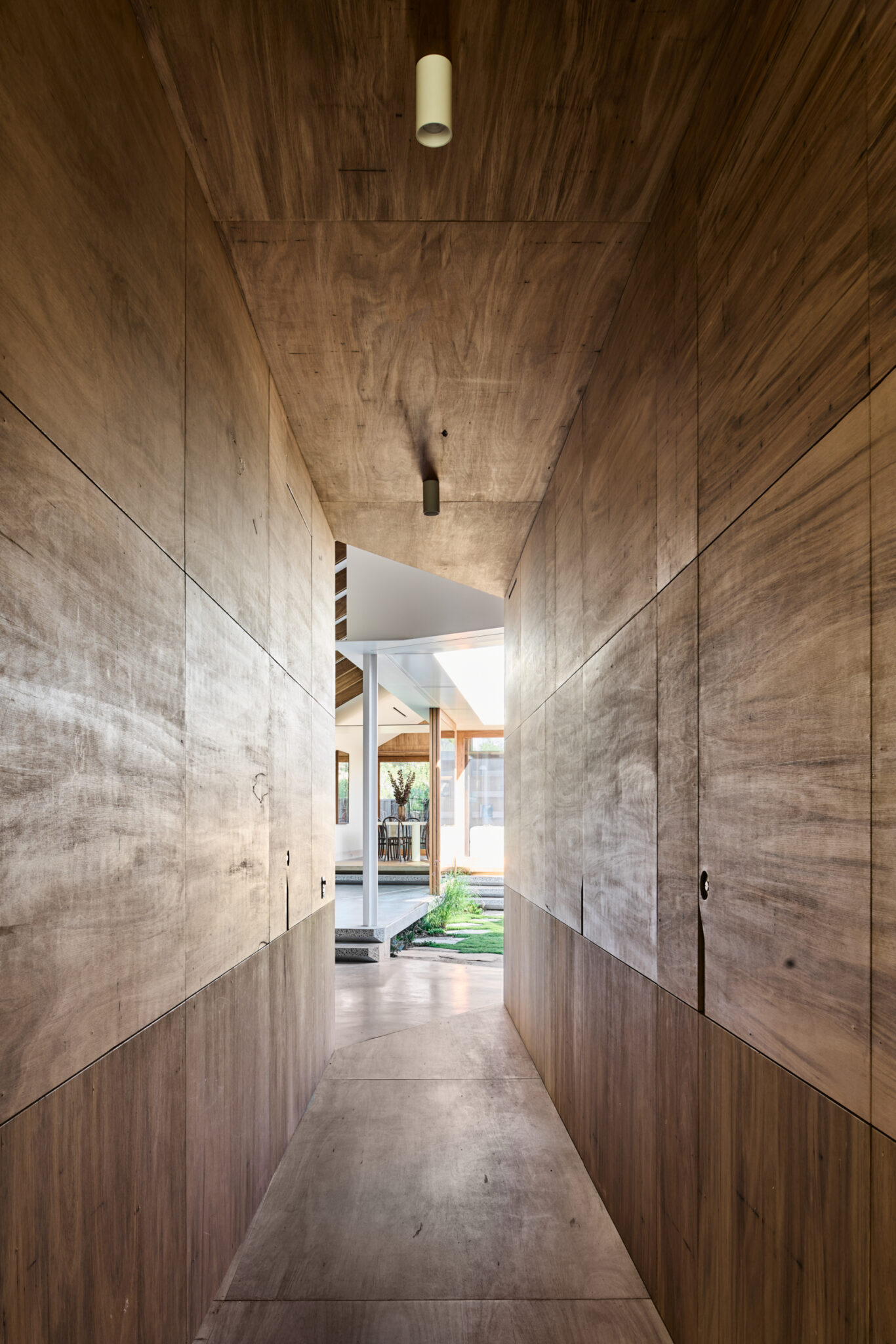 Hug House - FIGR Architecture & Design